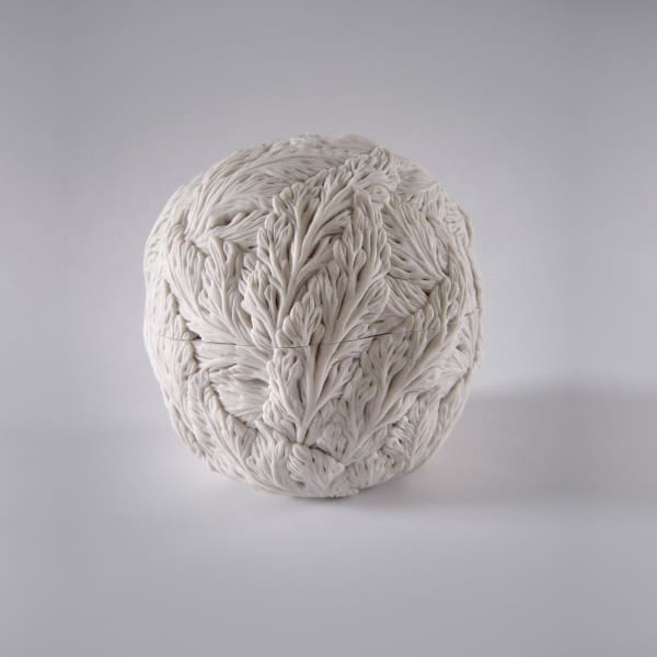 Hitomi Hosono, Small Round Leaves Box, 2010