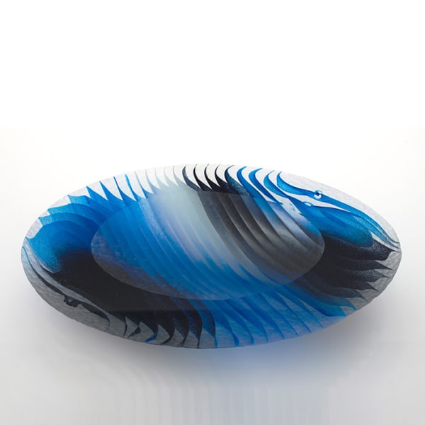 Colin Reid, Colour Saturation; Oval Vessel in White, Black and Aqua, 2019