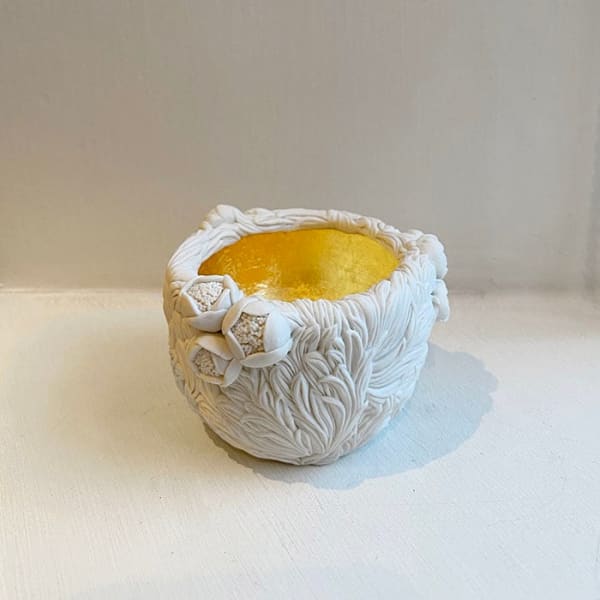 Hitomi Hosono, A Very Small Rose and Michikusa Cup, 2021