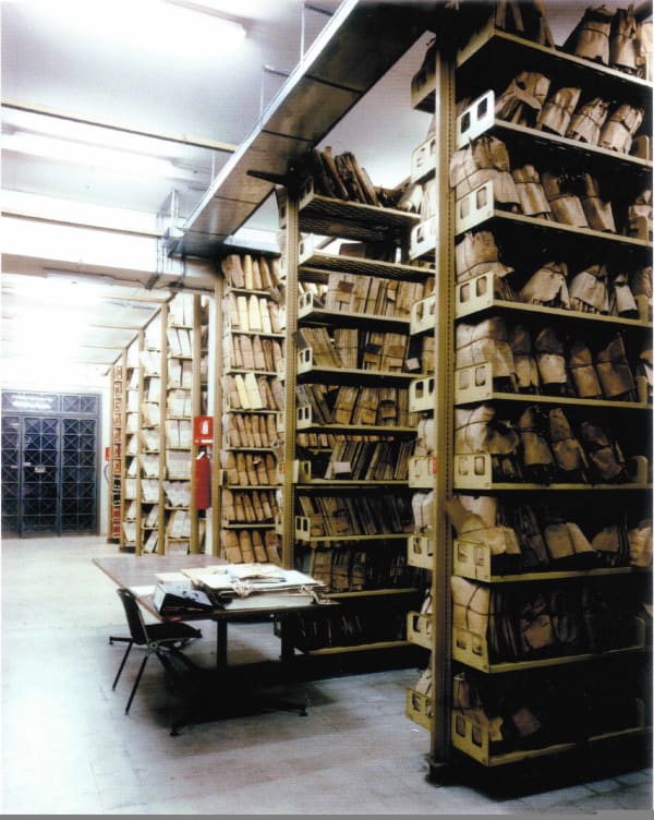 Doug HALL, Manuscript Vault, State Archive at EUR, Rome #2, 1997