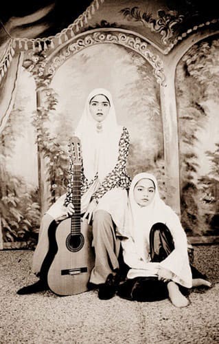 Shadi GHADIRIAN, Qajar (guitar) #26, 2001