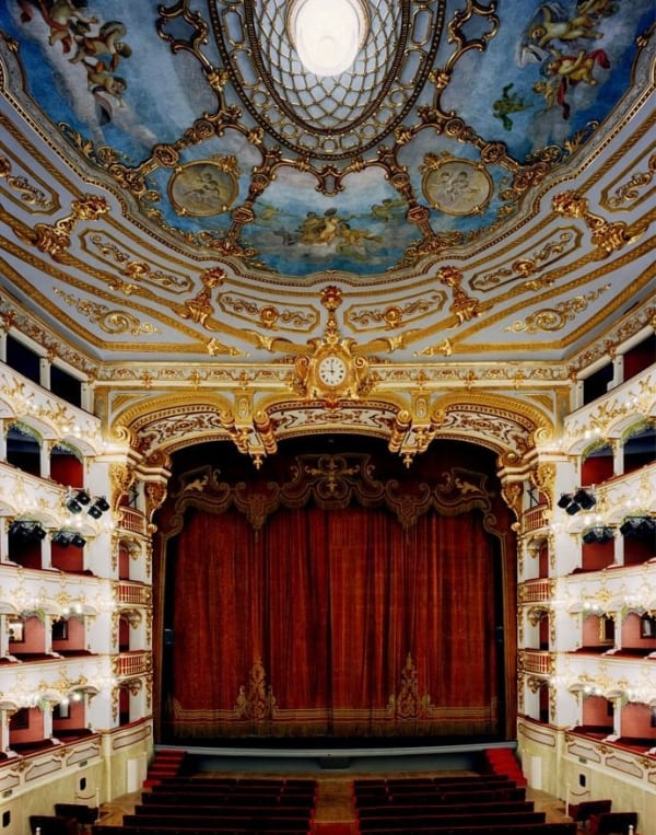 Doug HALL, Teatro Municipale, Piacenza 3, 2002