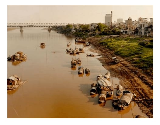 Doug HALL, Red River, Hanoi (Looking South), 2000