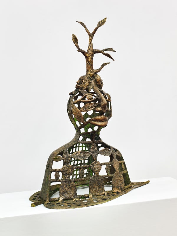 Hervé Yamguen sculpture. Bronze. Historical Cameroonian artist. Abstract figurative. AFIKARIS Gallery. Contemporary African Art in Paris. Cercle Kapsiki.