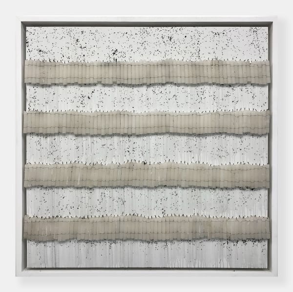 Mouhcine Rahaoui painting. Moroccan Artist. Contemporary African art in Paris. AFIKARIS PARIS. Mixed media (charcoal, wax, glue, plastic, wax, resin) on canvas. Installations. Ready-made.