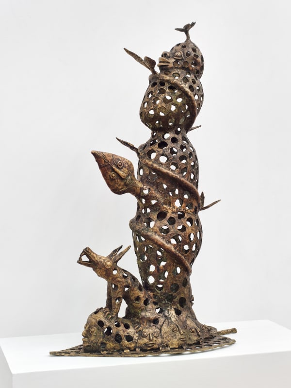 Hervé Yamguen sculpture. Bronze. Historical Cameroonian artist. Abstract figurative. AFIKARIS Gallery. Contemporary African Art in Paris. Cercle Kapsiki.