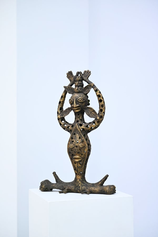 Hervé Yamguen sculpture. Bronze. Historical Cameroonian artist. Abstract figurative. AFIKARIS Gallery. Contemporary African Art in Paris. Cercle Kapsiki.