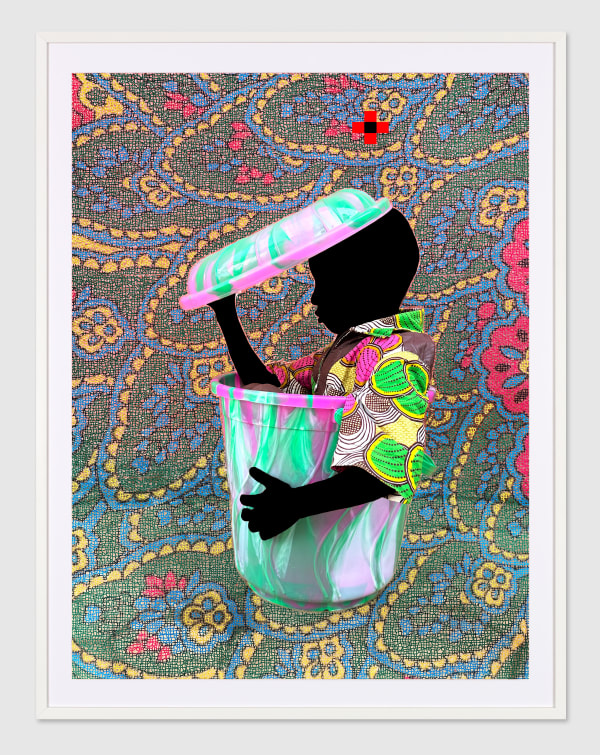 Saidou Dicko photograph. Burkinabè Artist. Contemporary African Art in Paris. AFIKARIS Gallery. Self-taught artist. Painted photography. Echoes to Peulh tradition. Figurative and poetic photography.