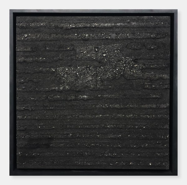 Mouhcine Rahaoui painting. Moroccan Artist. Contemporary African art in Paris. AFIKARIS PARIS. Mixed media (charcoal, wax, glue, plastic, wax, resin) on canvas. Installations. Ready-made. 1-54 London. Art genève 2024