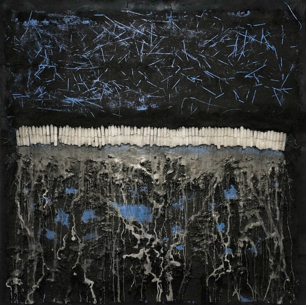 Mouhcine Rahaoui painting. Moroccan Artist. Contemporary African art in Paris. AFIKARIS PARIS. Mixed media (charcoal, wax, glue, plastic, wax, resin) on canvas. Installations. Ready-made