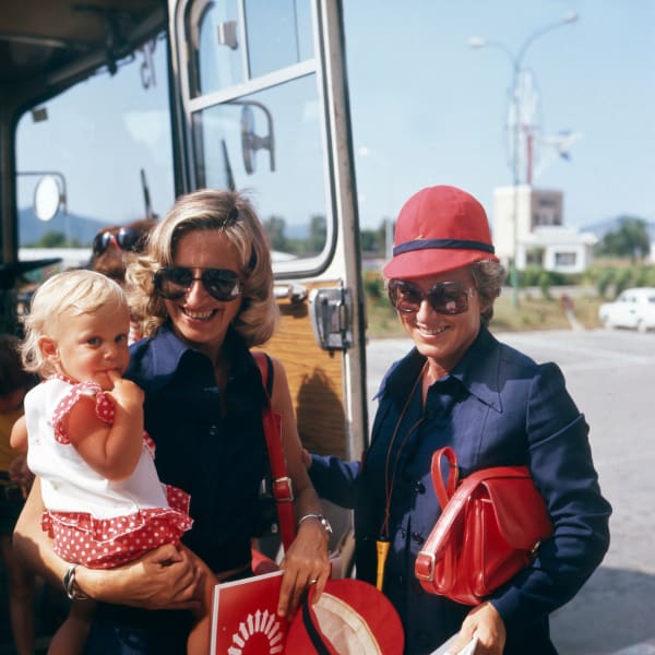 Walter Rudolph, Women of Iberia Airlines, Aeropuerto de Ibiza, 1976