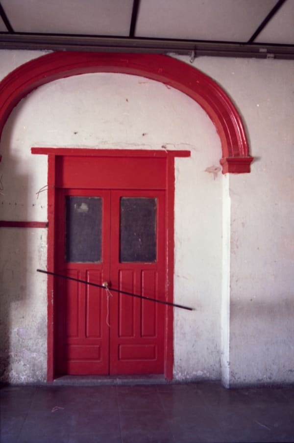 Alberto Herrera, Puerta Roja