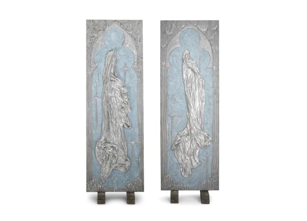 Jenna Käes, Two hearts (Burial slabs), 2020