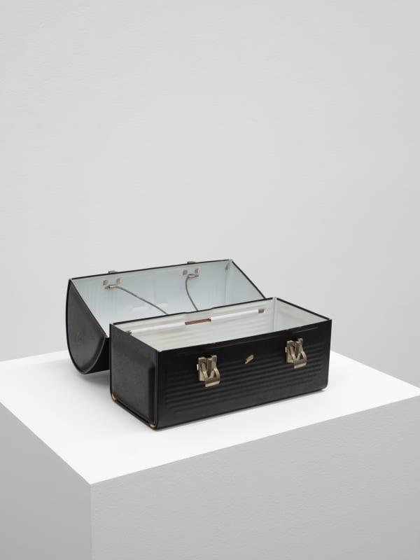Lynn Hershman Leeson Surprise Lunchbox, 1967 Metal lunchbox with ceramic facial fragment 10 x 10 x 4 in 25.4 x 25.4 x 10.2 cm