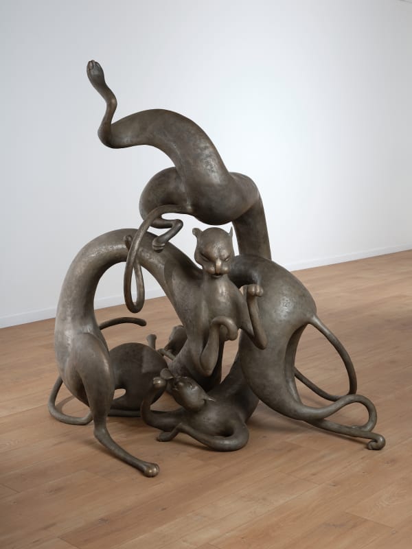 Koak Strange Loop, 2021 Bronze 64 x 50 x 74 in 162.6 x 127 x 188 cm Edition of 6 plus 2 artist's proofs (#2/6)