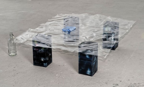 Juliette Bonneviot, Minimal Jeune Fille table / display, 2013