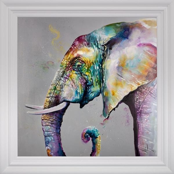 Katy Jade Dobson, Elephas