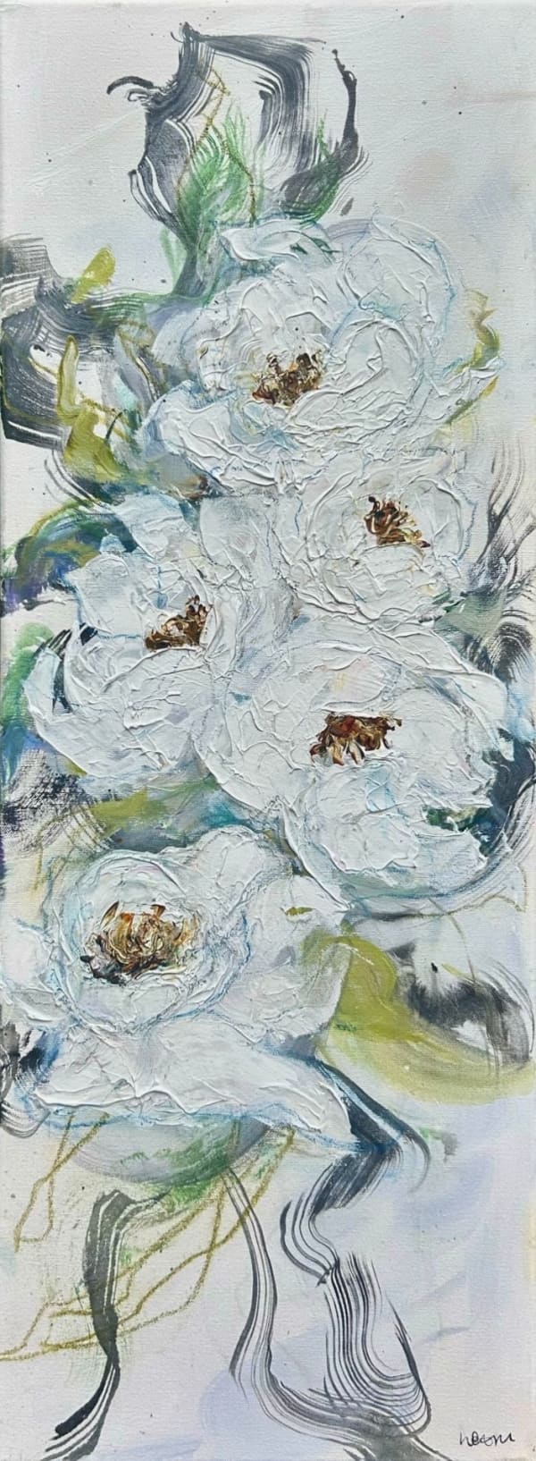 Holly Anastasia, Elegance