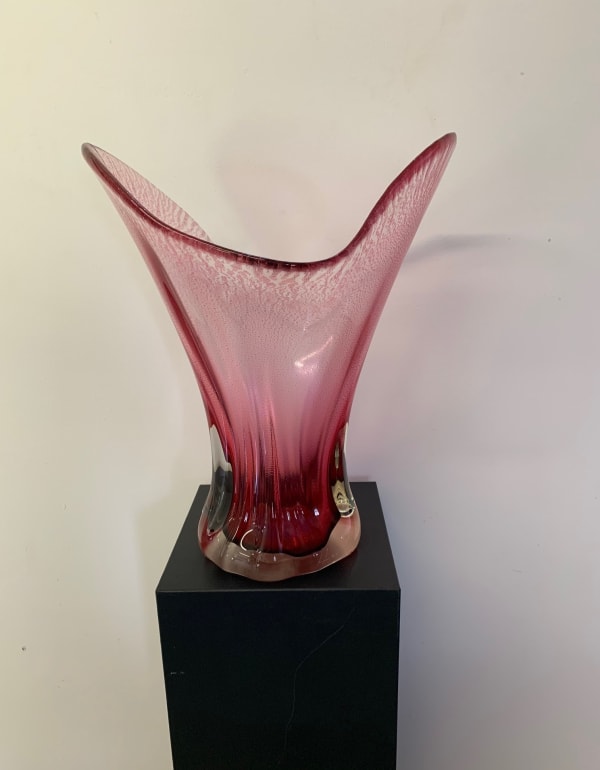 Tim Lotton, Irredescant Gold Ruby Free Form 23082