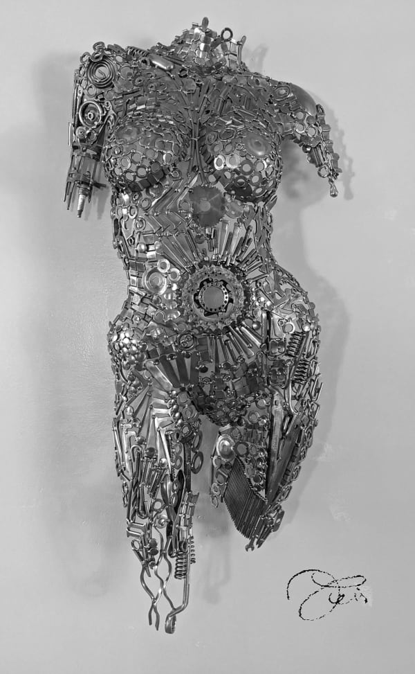 Lawrence Feir, Kirstie