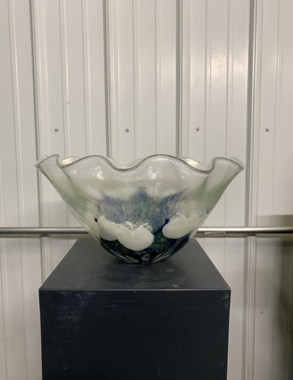 Tim Lotton, Verre de Soie Bowl with White Bleeding Hearts