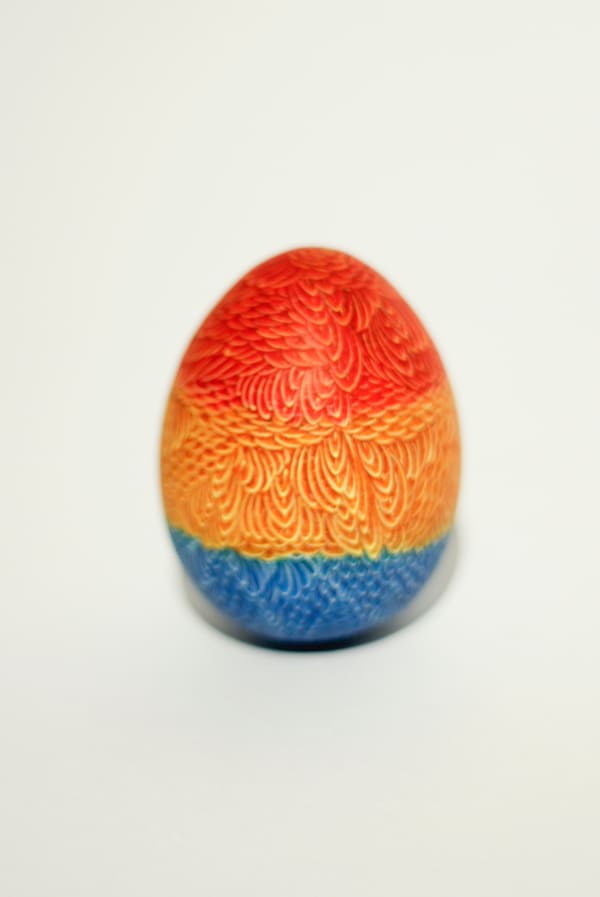 Alexander Gorlizki Parrot Egg, 2024 Pigment on marble 6 x 5 x 5 cm