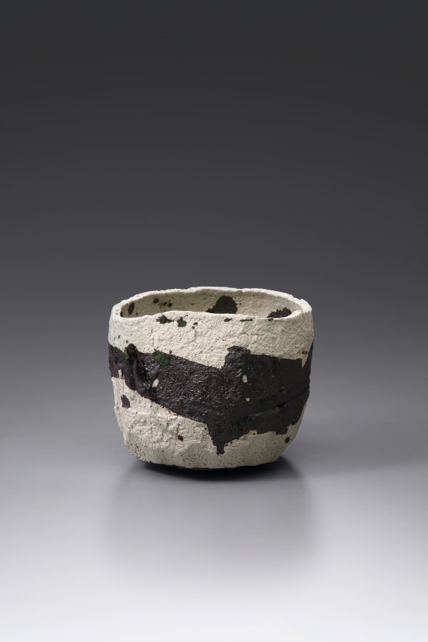 Raku Kichizaemon XV Jikinyū, I (be pleased, enjoy), 2021
