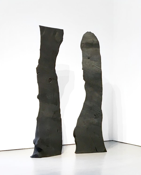 David Nash, King and Queen III, 2022