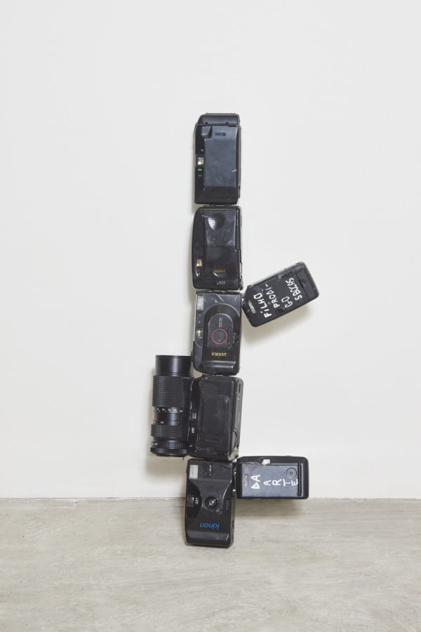 Allan Weber, Sem título, da série Traficando Arte [Untitled, from the series Traficando Arte], 2022