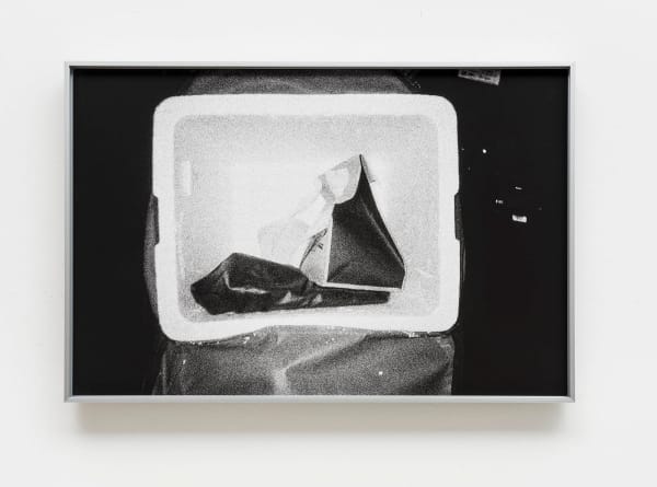 Allan Weber, Sem título, da série Tamo junto não é gorjeta [Untitled, from the series 'We're in This Together’ Isn't a Tip], 2020