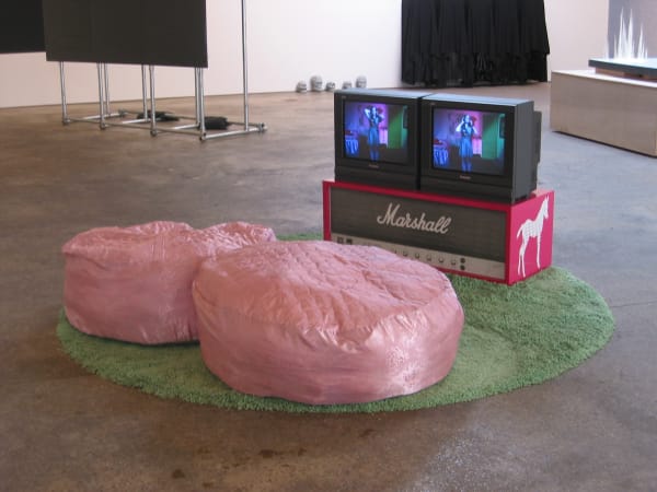Sue de Beer Disappear Here, 2003