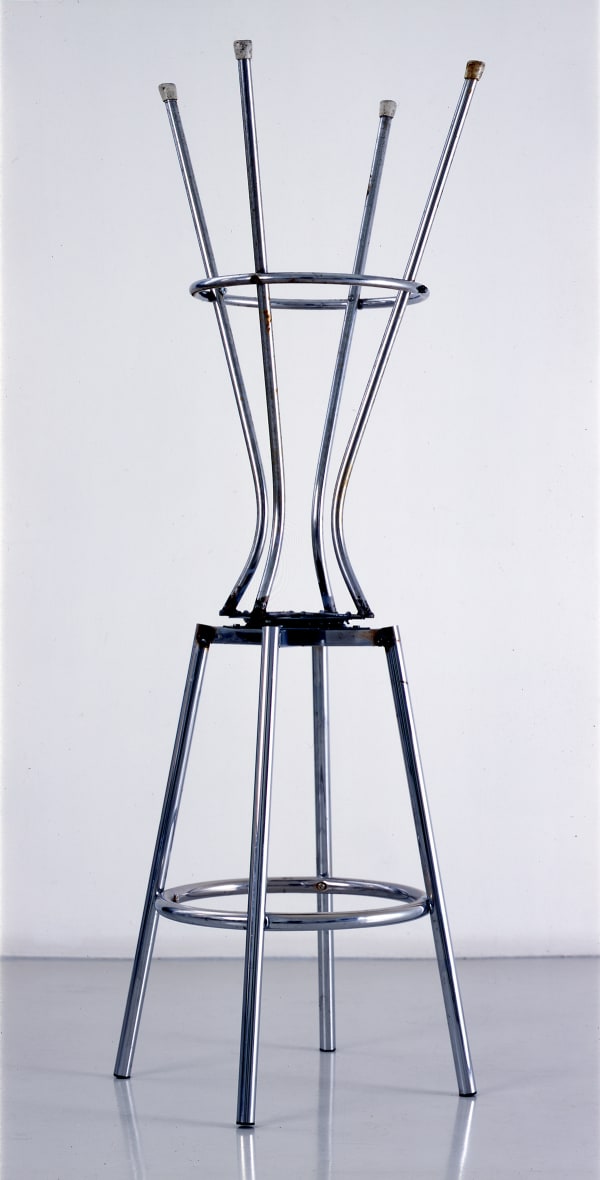 Manfred Pernice, Flaschentrockner, 2006