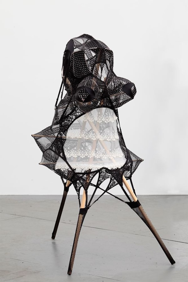 Lara Schnitger, Double D, 2012