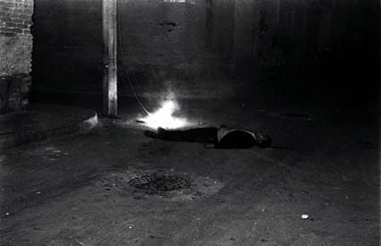 Enrique Metinides Untitled (Hombre electrocutado, Ciudadde México), 1958