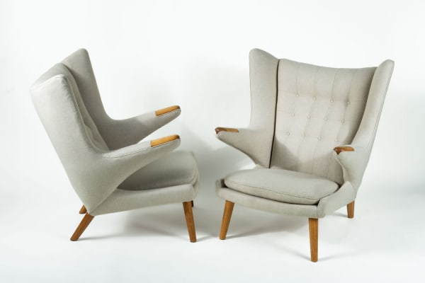 Hans Wegner, A pair pf Papa bear model AP-19 armchairs, 1950's