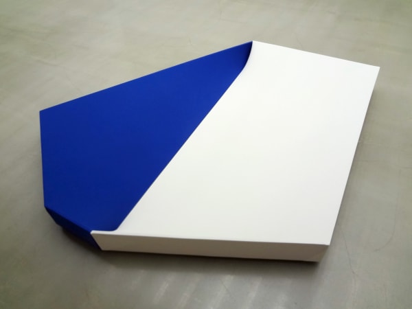 Nobuko WATANABE, Blue and White, 1997