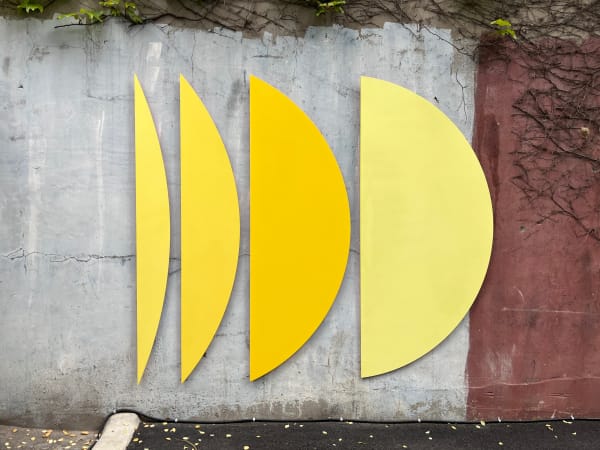 LEE Jeongbae, Jewel-Like Sunlight on the Side of Large City Building, 2023