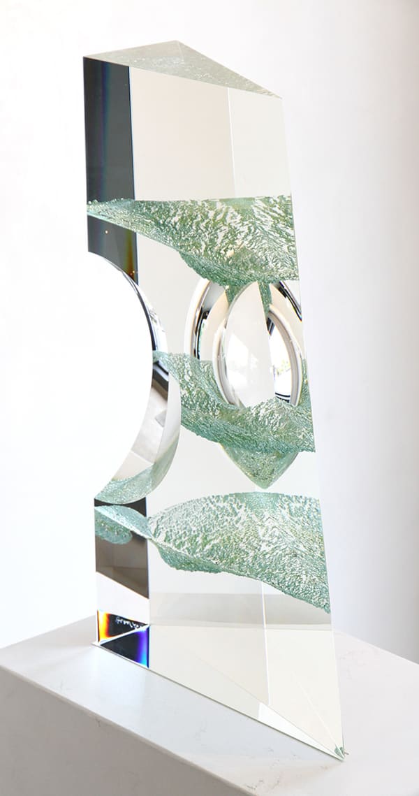 ANDREJ JAKAB, Waves - clear corning opt glass with 23 pct gold inner struct - nr 121401