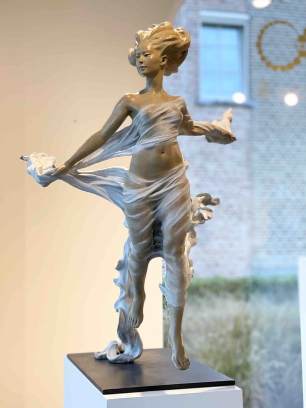 LUO LI RONG, FLYING HEART