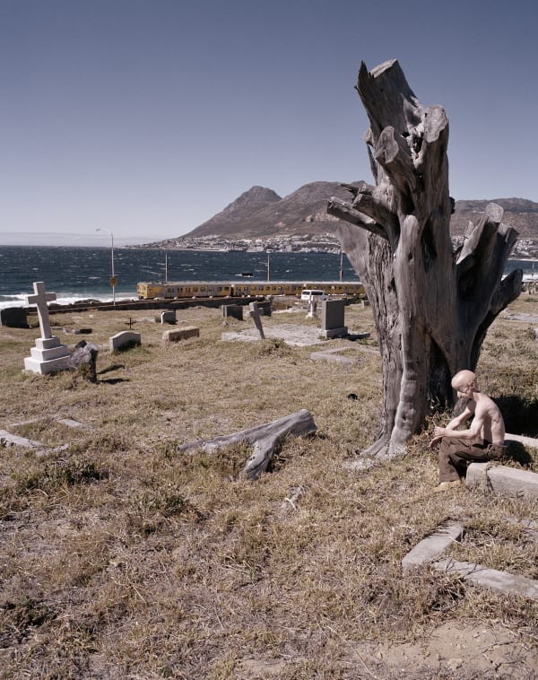Gordon Clark, SITTING ON THE EDGE, 2009