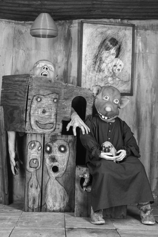 Roger Ballen, BOXED, 2015