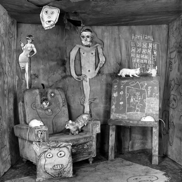 Roger Ballen, FAMILY ROOM, 2014