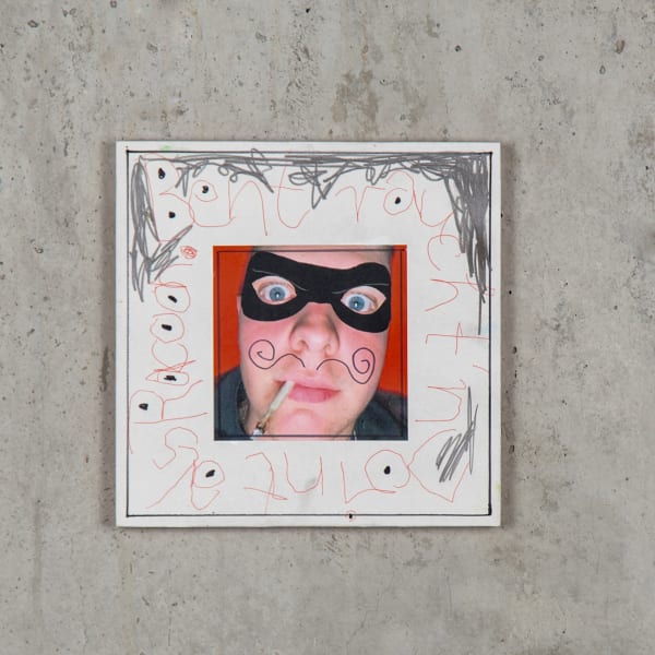 Benni Kakert, Holzkiste, 2023