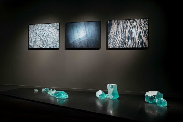 G&K, Nous sommes venus apprendre à marcher sur un monde qui fond, 2023