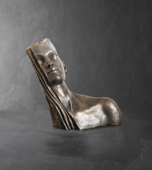 art thema, artthema, art, thema, lagen, paola grizi, beeldhouwwerk, bronzen beeldhouwwerk, boekbeeldhouwwerk, gezichtsbeeldhouwwerk, hedendaagse beeldhouwkunst, meisjesbeeldhouwwerk, vrouwenbeeldhouwwerk, beeldhouwwerk van hoop, beeldhouwkunst, italiaanse beeldhouwkunst, binnenbeeldhouwwerk, buitenbeeldhouwwerk, figuratieve kunst, figuratieve beeldhouwkunst, interieurontwerp, exterieur design, interieurdecoratie, kunstdecoratie, woondecoratie, tuindecoratie, home design, woonkamerdecoratie, heyi art thema, Belgische kunstgalerie, tuinsculptuur, buitensculptuur, monumentale beeldhouwkunst
