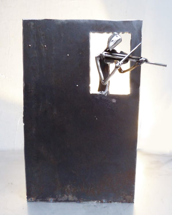 Caroline brisset, steel sculpture, person, covid, music, contemporary art, fragile, solitude, romance, violoncelle, person, love, figurative art, Art Thema Heyi Gallery, Brussels