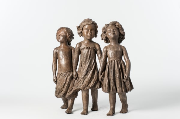 béatrice cols, cols, artiste, sculpteur, belge, fille, atrio, soeurs, amies, amitié, robes, mignonne, été, calme, zen, douceur, rêve, bronze, taille moyenne, art thema, artthema, art, thema, antica namur, antica bruxelles, fine art fair, wavre