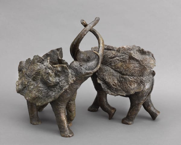two elephant couple in love dance in waltz contemporary bronze sculpture garden interior design sophie verger art gallery brussels