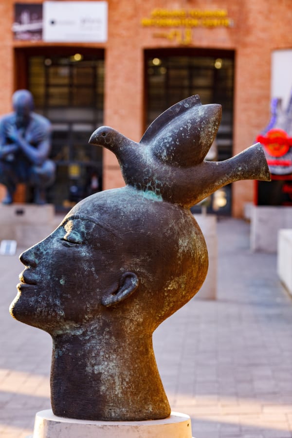 Anton Smit, Voëlvry - Large, 2022