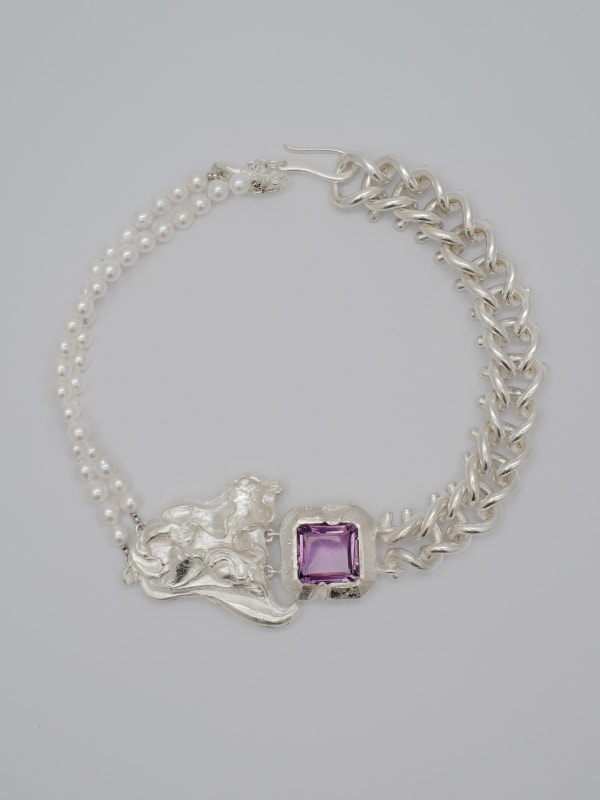 Galuh Anindita, Mukta